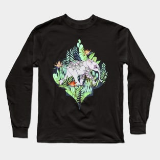 Little Elephant on a Jungle Adventure – faded vintage version Long Sleeve T-Shirt